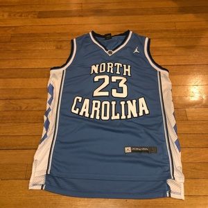 Micheal Jordan #23 UNC Jersey